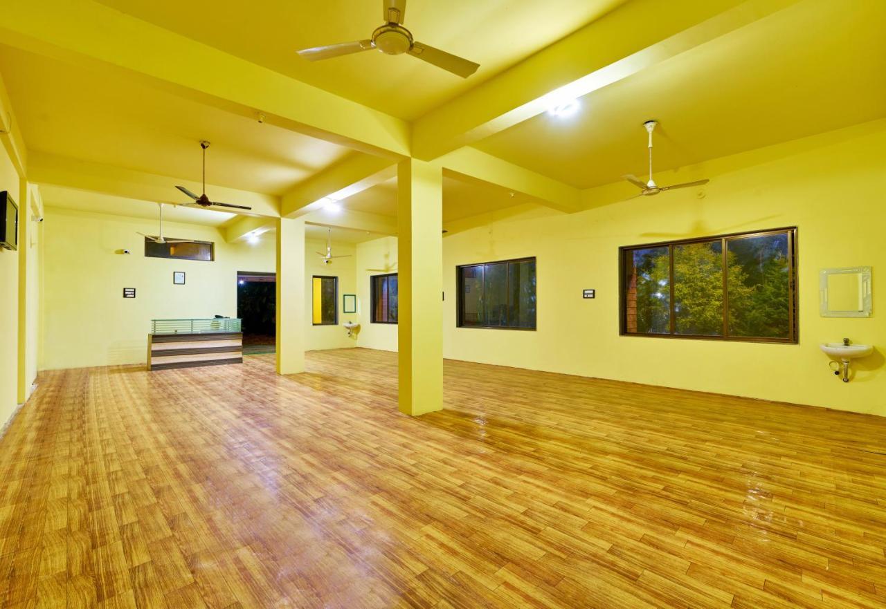 Hotel Saptarang Residency Panhāla Exteriér fotografie